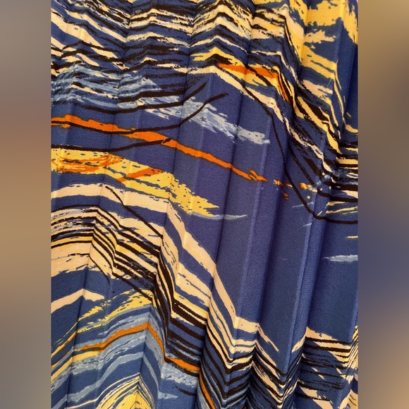 Nine West Pleated Skirt XXL Flared Pleated Blue Yellow White Waves Career 2X - Picture 4 of 7